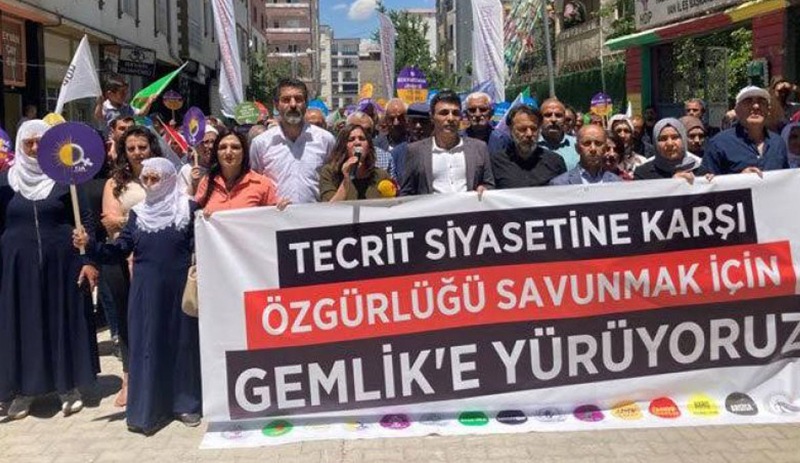 'Tecridi kırmak ve çözümü getirmek için direnişe devam edeceğiz'