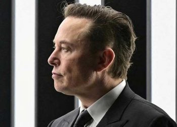 Tesla binlerce çalışanı işten çıkaracak