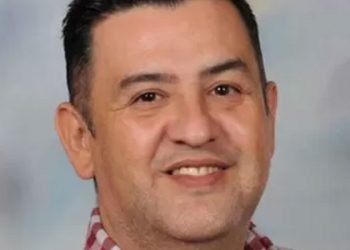 Texas'taki okul saldırısında yaralanan öğretmen, saldırgana 77 dakika sonra müdahale eden polisi 'korkaklıkla' suçladı