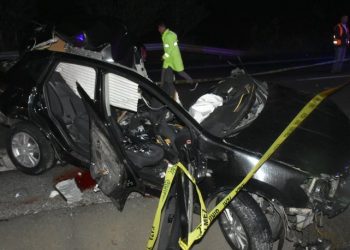 Tosya'da otomobil ile otobüs kafa kafaya çarpıştı: 2 ölü 16 yaralı