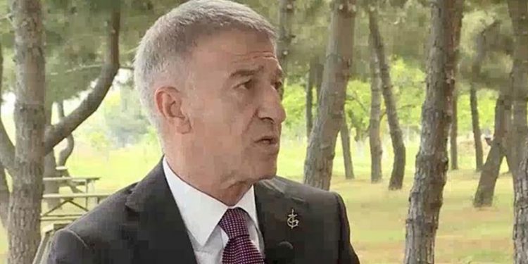 Trabzonspor Başkanı Ağaoğlu: Transferde sınırlar ve limitler çerçevesinde en verimli kadroyu oluşturmak zorundayız