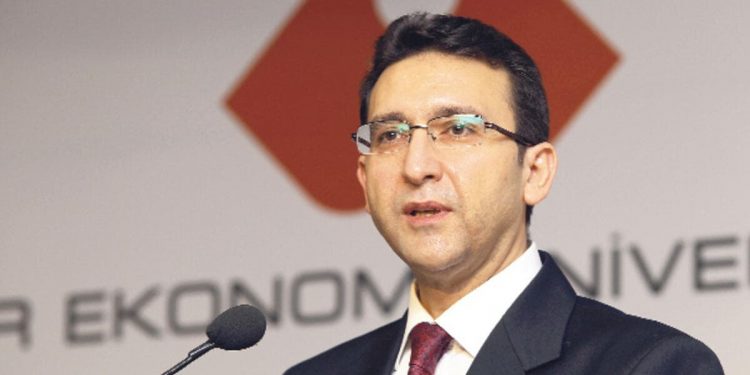 Turhan’dan GES değerlendirmesi: Faiz lobisine göz kırptılar