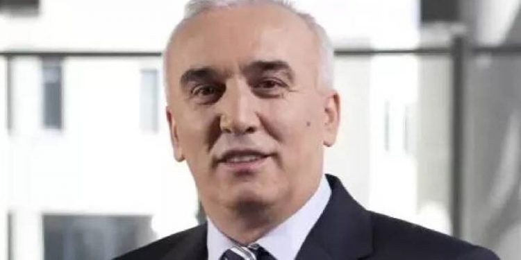 Turkcell'den 56 bin TL maaş aldığı açıklanan Hüseyin Aydın istifa etti