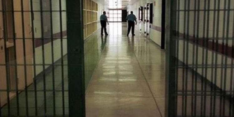 Tutuklu gazeteci Karakaş: Hastalar 10 aydır hastaneye sevk edilmiyor