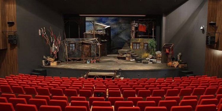TÜİK: Tiyatro salonu sayısı yüzde 44, sinema salonu sayısı yüzde 11 azaldı