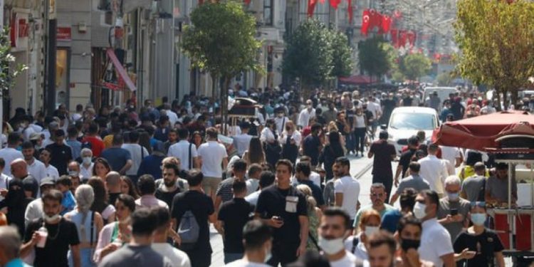 TÜİK, nisan ayı işsizlik oranlarını açıkladı