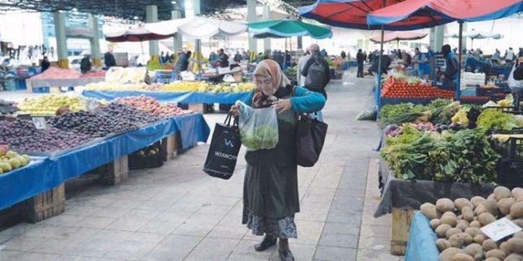 Tüketici Hakları Derneği: Yüzde 50 açlık sınırının altında yaşıyor