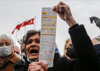 Türk-İş hesapladı: Açlık sınırı asgari ücretten 2 bin 138 lira fazla