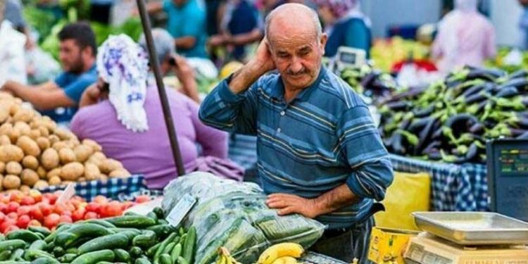 Türk-İş’in araştırması: Geçim için iki asgari ücret gerekiyor