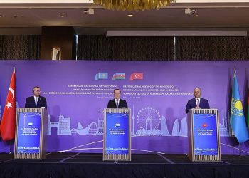 Türkiye-Azerbaycan-Kazakistan Dışişleri ve Ulaştırma Bakanları Toplantısı Bakü’de yapıldı