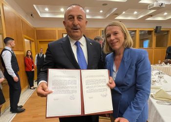 Türklere vize kalkmadı: Norveç vatandaşları sadece kimlikleri ile Türkiye’ye girebilecek