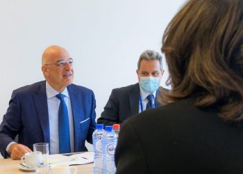 Yunanistan, Türkiye'ye yönelik tezlerini AB'de gündeme getirdi