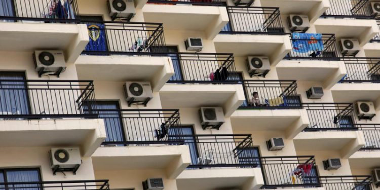 Yunanistan'da klimalara 26 derece kısıtlaması
