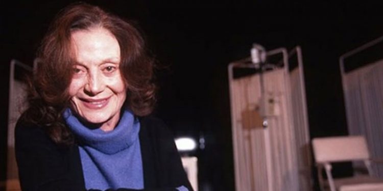 Yıldız Kenter'in hayatını anlatan 'Caniko' izleyiciyle buluşacak