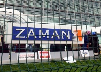 Zaman’ın eski yazarlarının yurt dışına çıkış yasakları kaldırıldı