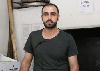 Zamlara tepki gösteren fırıncılar ekmek üretimini durdurdu