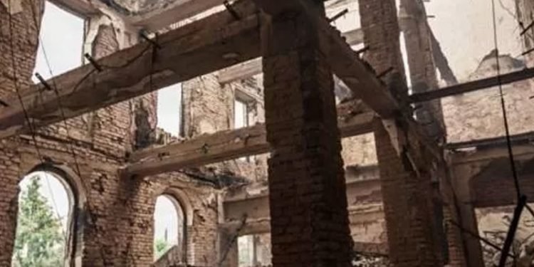 Zelenskiy, yoğun Rus bombardımanının Severodonetsk ve Lısıçansk'ı 'ölü şehirlere' dönüştürdüğünü söyledi