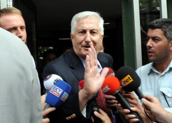 Çevik Bir, hastaneye sevk edildi: Alzheimer iddiası araştırılıyor