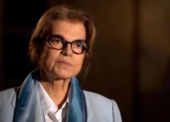 &Ccedil;iller'den siyasete d&ouml;n&uuml;ş sinyali: Merkez sağa ihtiya&ccedil; var, başını &ccedil;ekebilirim