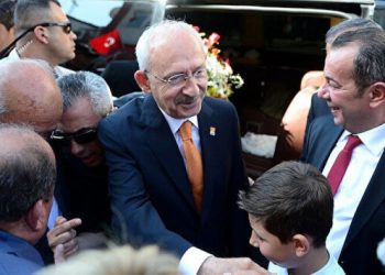 &Ouml;zcan&rsquo;dan Kılı&ccedil;daroğlu&rsquo;na: Sizden ses &ccedil;ıkmadı, yol verin...