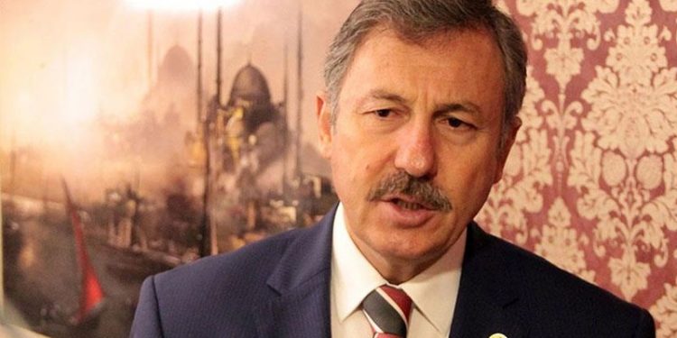 Özdağ'dan 'tehlike' uyarısı: Bu saatten sonra AK Parti’de kalmanın haklı bir mazereti kalmamıştır