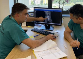 Üstünden minibüs geçen 5 yaşındaki çocuğun idrar kanalı koptu!