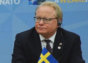 İddia: Türkiye, İsveç Savunma Bakanının görevden alınmasını istiyor