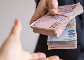 İktidara yakın gazete yazdı: Rüşvetle kredi dönemi başladı