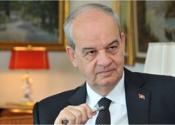 İlker Başbuğ’a ‘darbe iması’ndan hapis istemi
