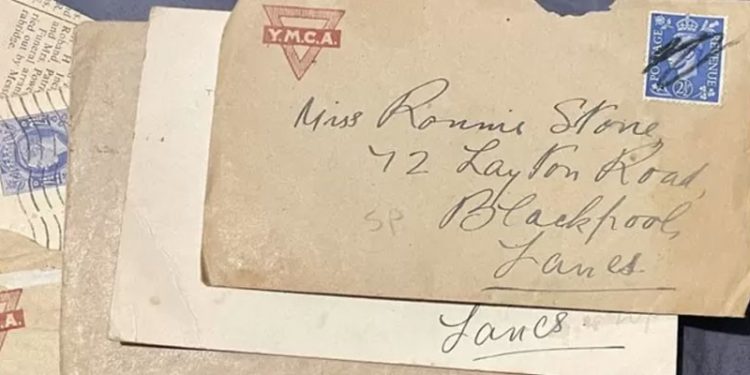 İngiltere'deki boş bir evde İkinci Dünya Savaşı'ndan kalma aşk mektupları bulundu