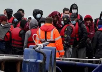 İngiltere'nin sığınmacıları Ruanda'ya gönderme planı: İlk uçak 14 Haziran'da kalkıyor