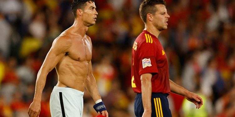 İspanya ve Portekiz yenişemedi; Bakasetas galibiyeti getirdi