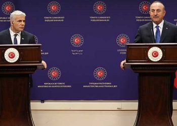 İsrail Dışişleri Bakanı Lapid Ankara'da: Büyükelçilerin geri dönmesi için çalışma başlatıldı