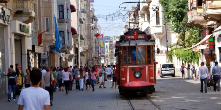 İsrail'den vatandaşlarına uyarı: İstanbul'u terk edin