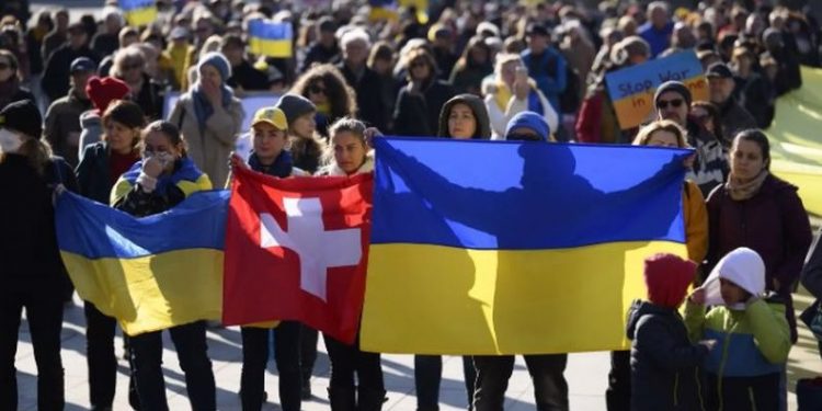 İsviçre, 'tarafsızlık' gerekçesiyle Ukrayna'ya zırhlı araç gönderme talebini reddetti