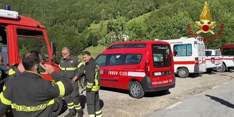 İtalya'daki helikopter kazasına ilişkin soruşturma başlatıldı