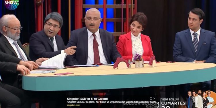 ‘Altılı Masa’ Güldür Güldür Show’da! Ahmet Davutoğlu: Merakla bekliyorum