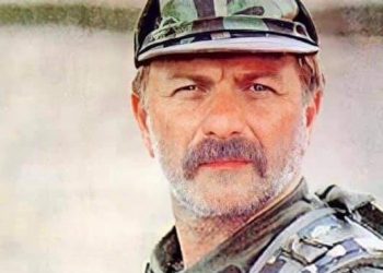 ‘Firari Levent Göktaş, köstebekleri ile görüşmek için tuvalette bıyıklarını kesti’