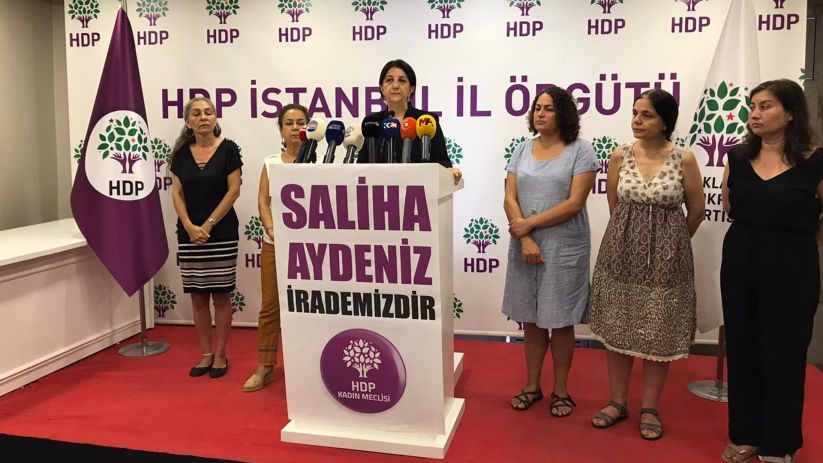 ‘Vekilliklerin düşürülmesi, demokratik siyasete darbedir’