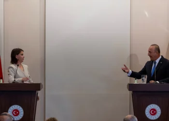 Çavuşoğlu ve Baerbock Kameralar Önünde Tartıştı