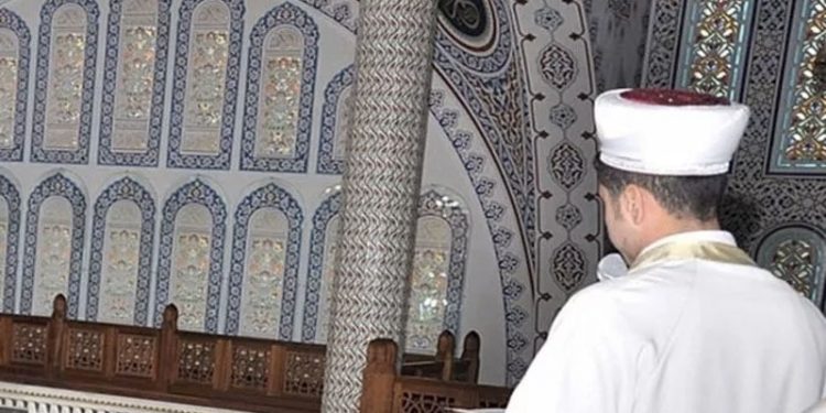3.600 geldi şef imamların keyfi kaçtı: Aradaki zam farkı 12.3 kat