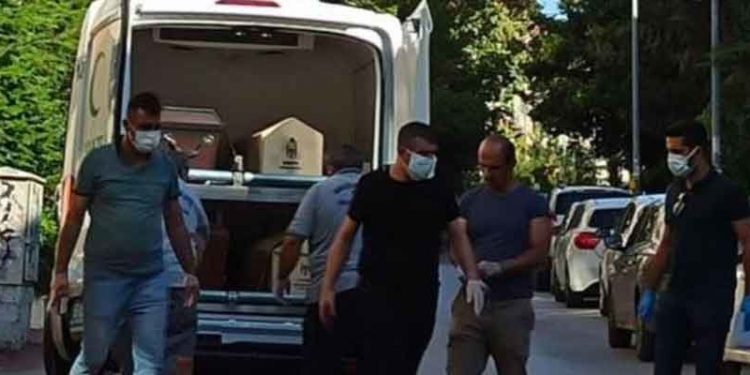 4 ay önce öldüğü, bankacılar kapısına gidince ortaya çıktı