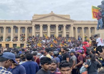 Sri Lanka’da OHAL ilan edildi