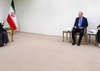 Hamaney’den Erdoğan’a: Askeri saldırı bölgenin aleyhinedir