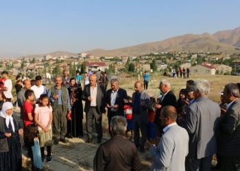 Yüksekova ve Bitlis’te mezarlıklar ziyaret edildi | YENİLENDİ