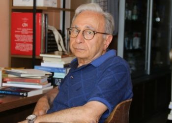 İktisatçı Önder: Krizin aşılması için 3’üncü bir yola ihtiyaç var