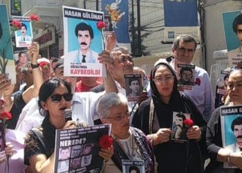 Cumartesi Anneleri Hasan Gülünay’ı andı