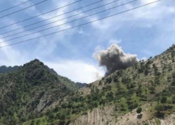 Savaş uçakları Metina Dağı’nı bombaladı