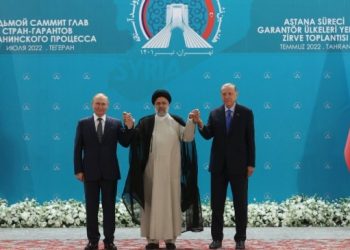 3’lü zirve sonrası ortak bildiri: Askeri değil, siyasi çözüm