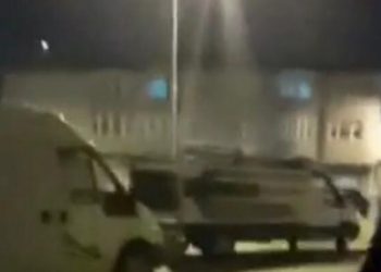 AKP’li Sayan’ın istifasını isteyen Yıldırım’ın evinin önünde silahlı çatışma